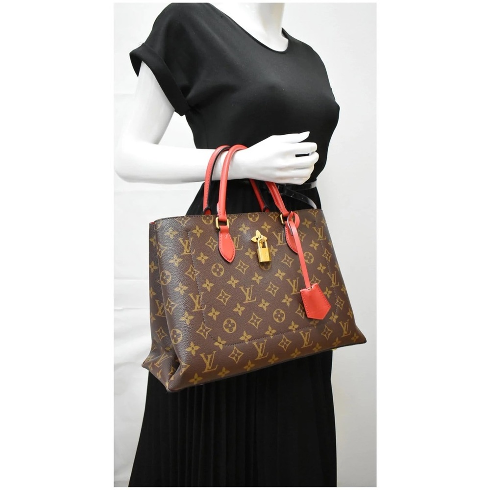 Louis Vuitton monogram flower tote cloth handbag - Picture 8 of 16